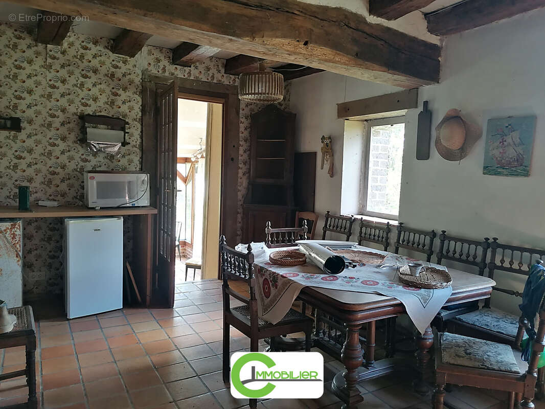 Maison à SAINT-AGIL