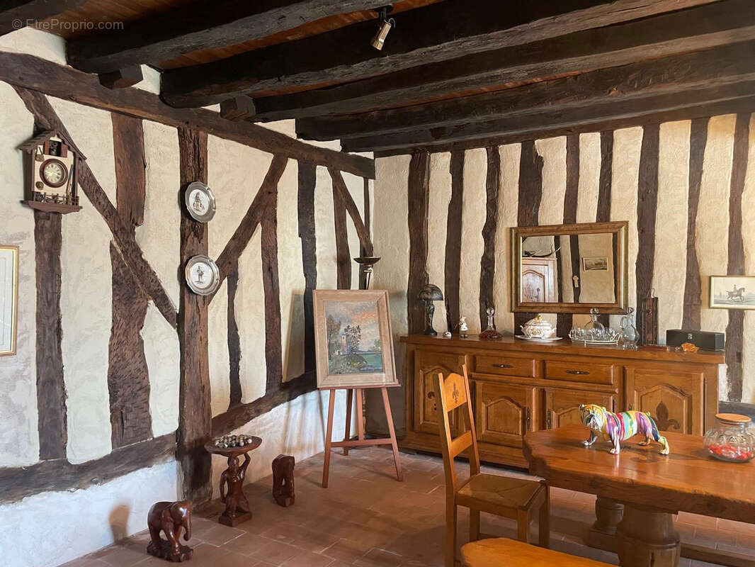 Maison à MONTPON-MENESTEROL