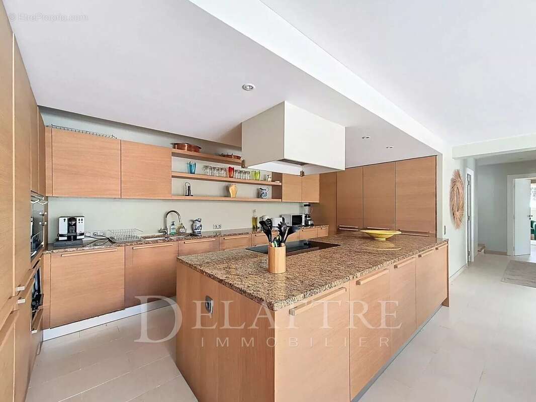 Maison à LE BAR-SUR-LOUP