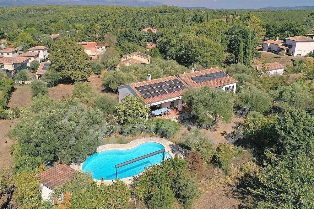 Maison à SAINT-PAUL-EN-FORET