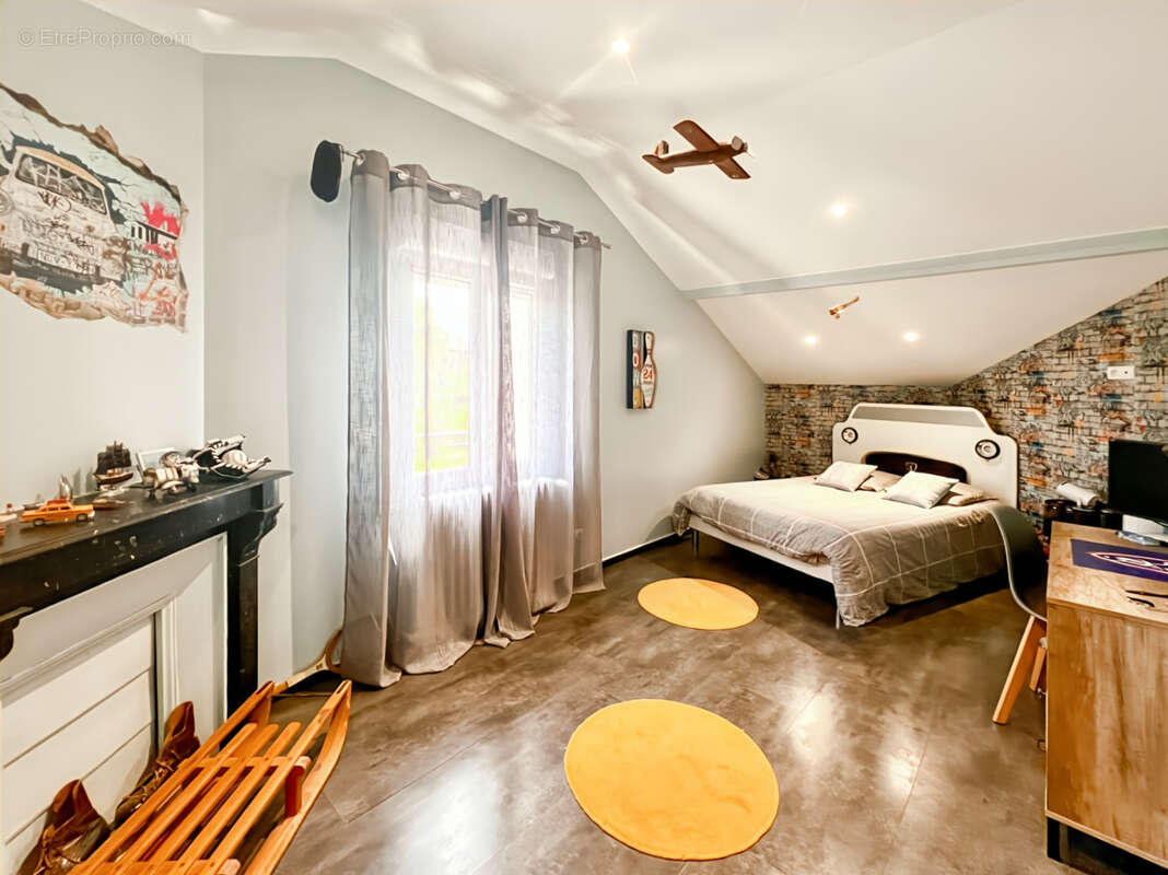 Maison à DAMMARIE-LES-LYS