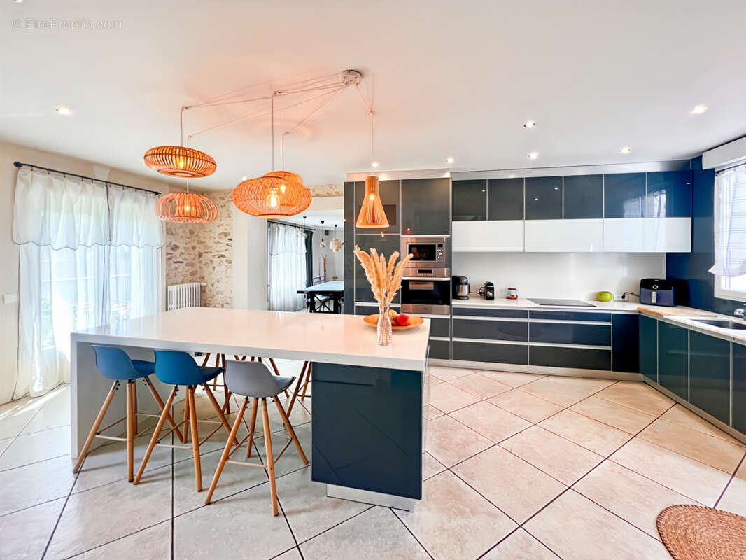 Maison à DAMMARIE-LES-LYS