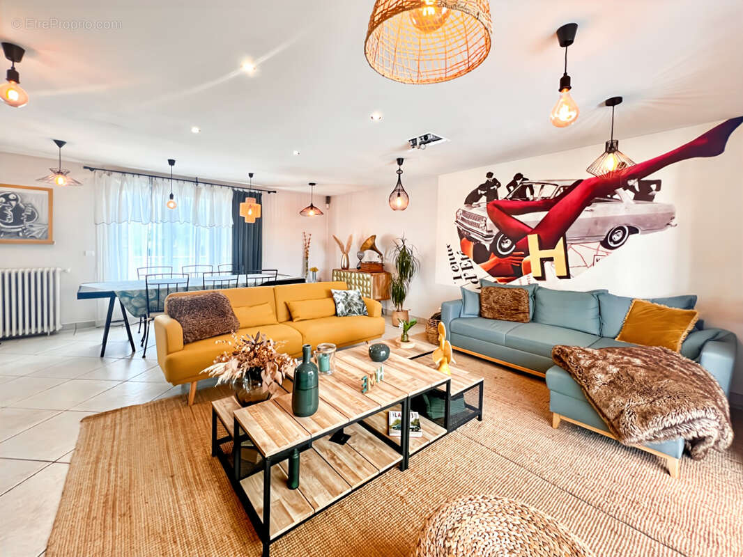 Maison à DAMMARIE-LES-LYS