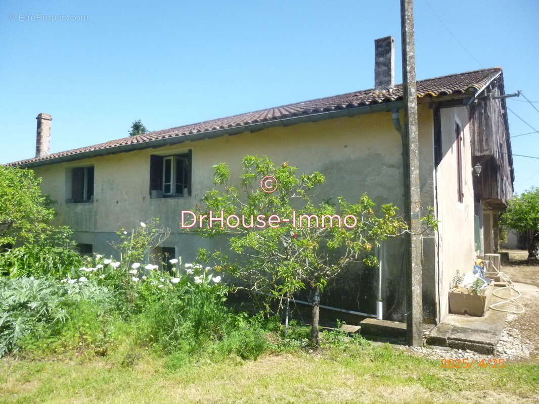 Maison à LONGUEVILLE