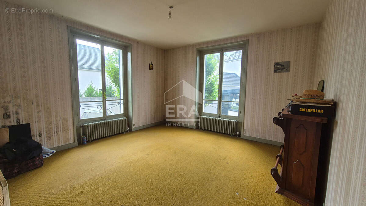 Maison à BRIE-COMTE-ROBERT