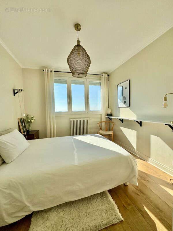 Appartement à LA MADELEINE