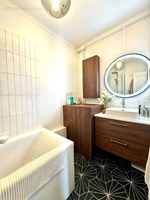 Appartement à LA MADELEINE