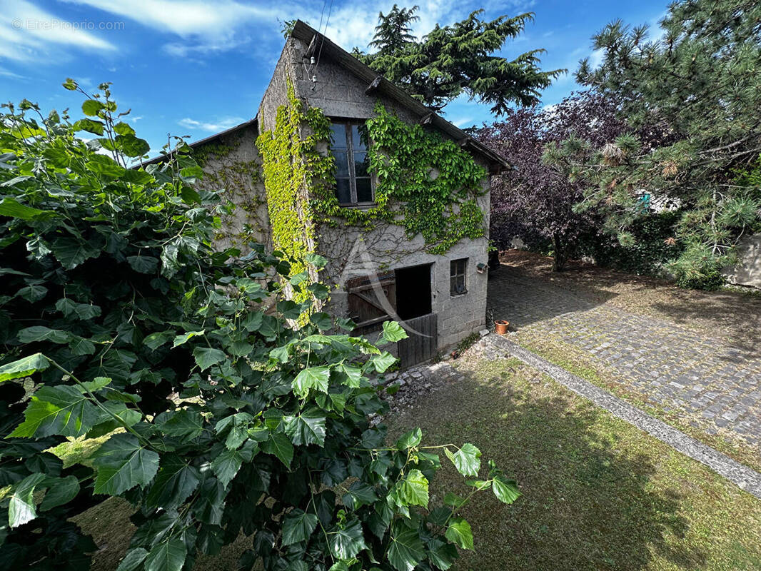 Autre à TRIEL-SUR-SEINE