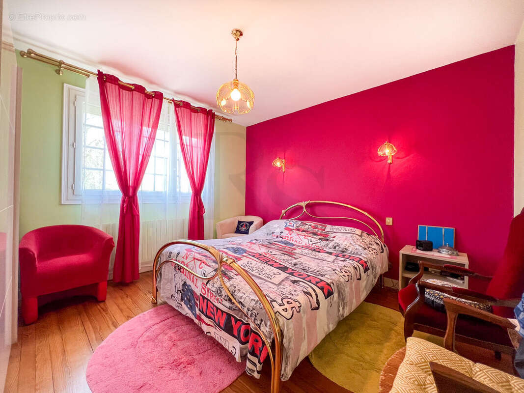 Maison à PONT-D&#039;OUILLY