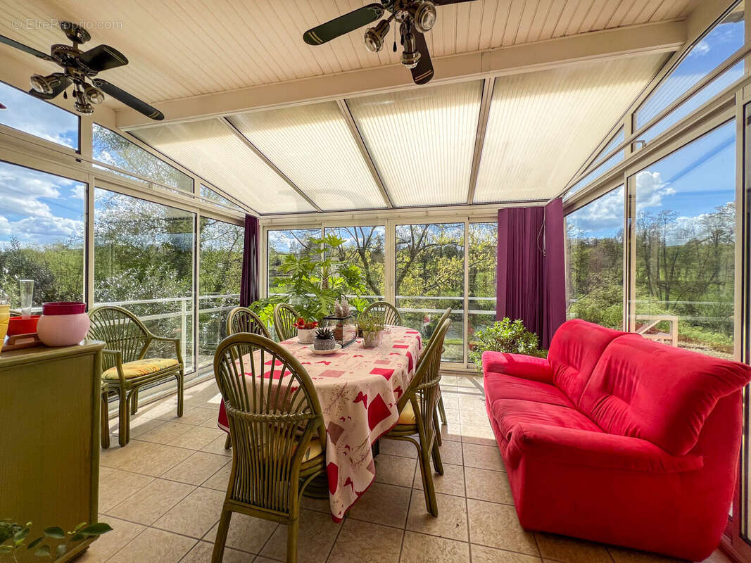 Maison à PONT-D&#039;OUILLY