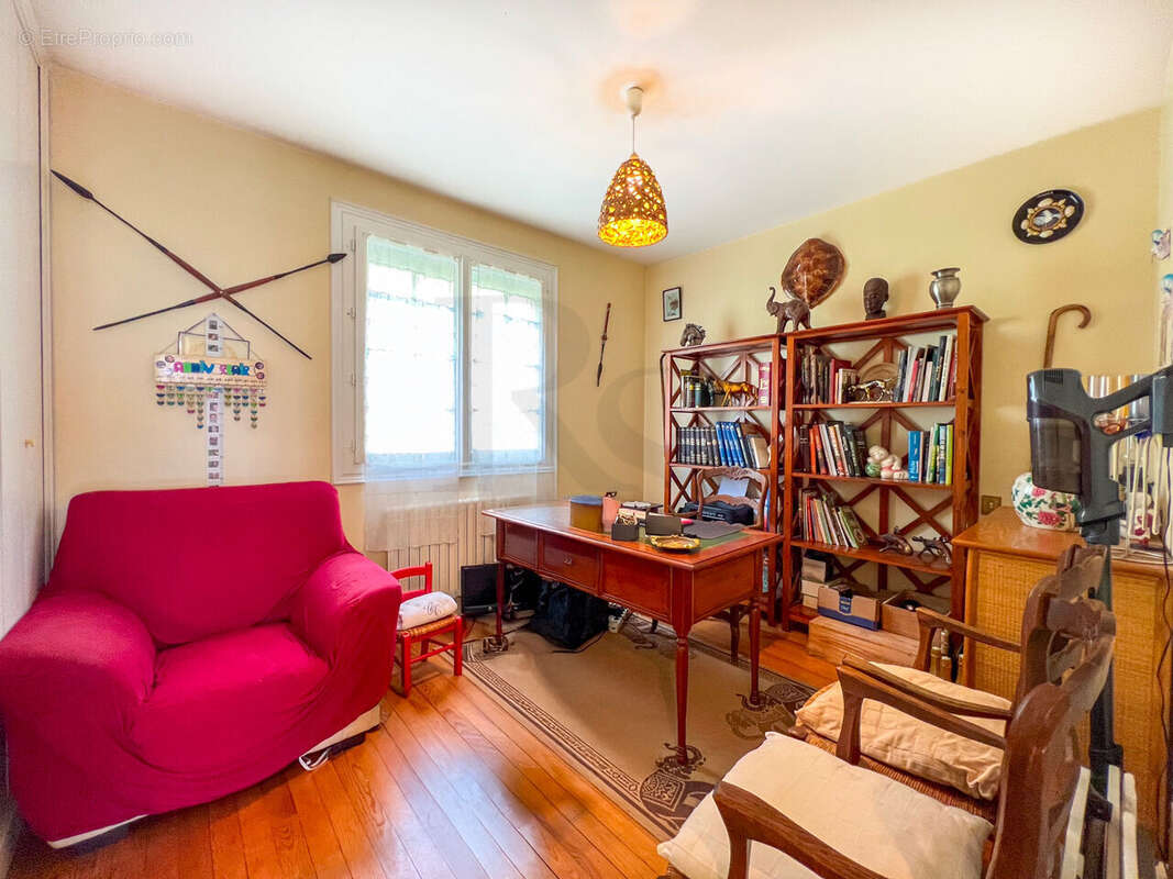 Maison à PONT-D&#039;OUILLY