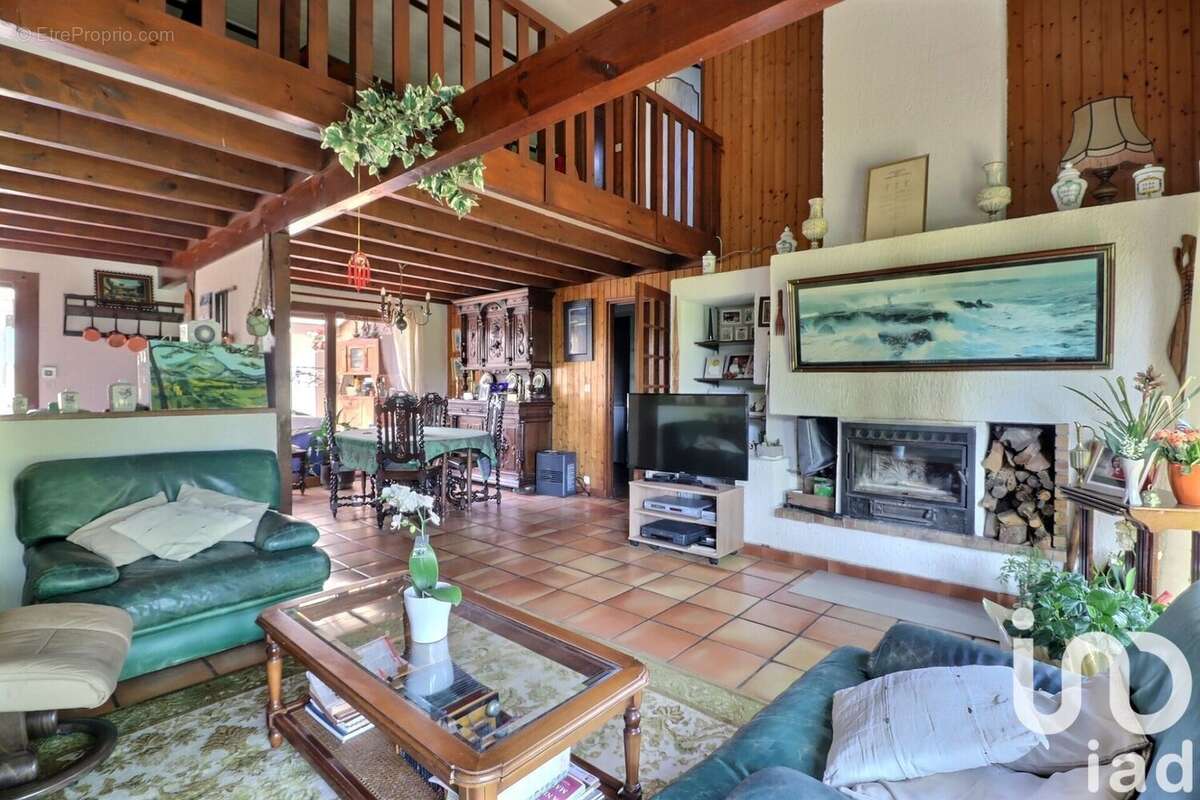 Photo 2 - Maison à VILLENAVE-D&#039;ORNON