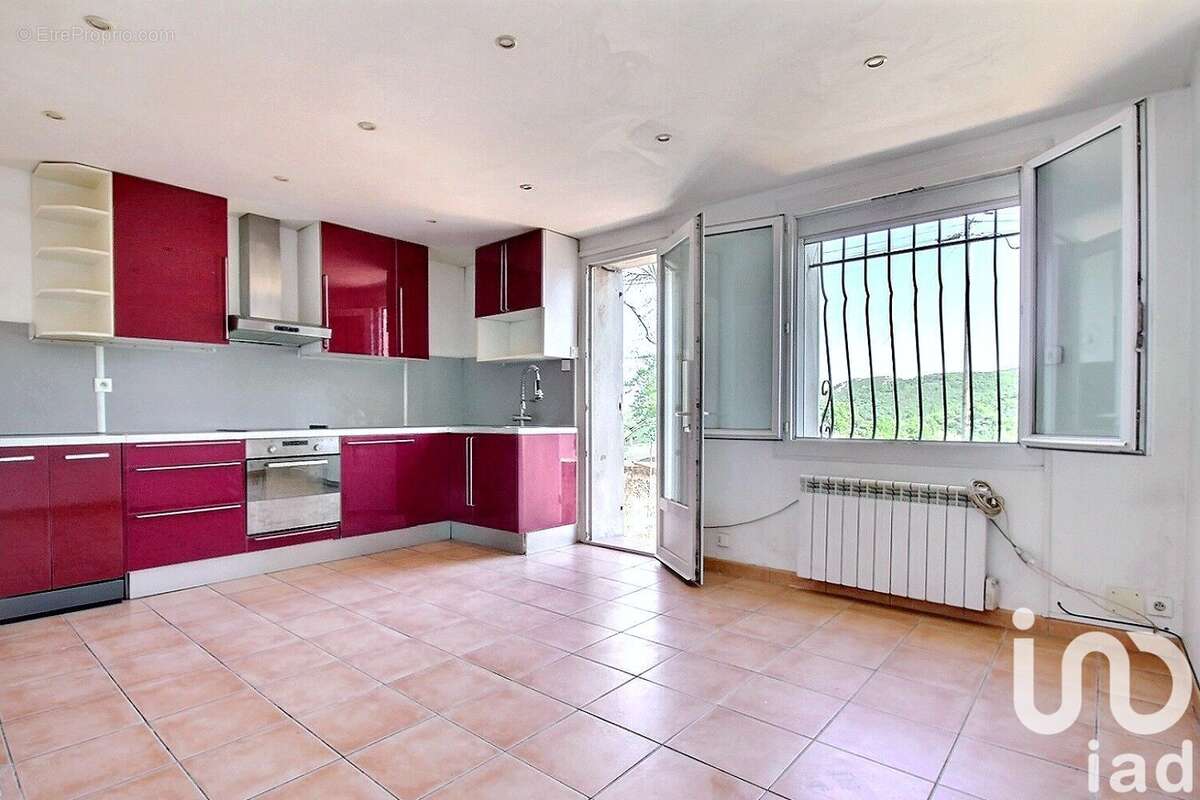 Photo 6 - Appartement à PEYPIN