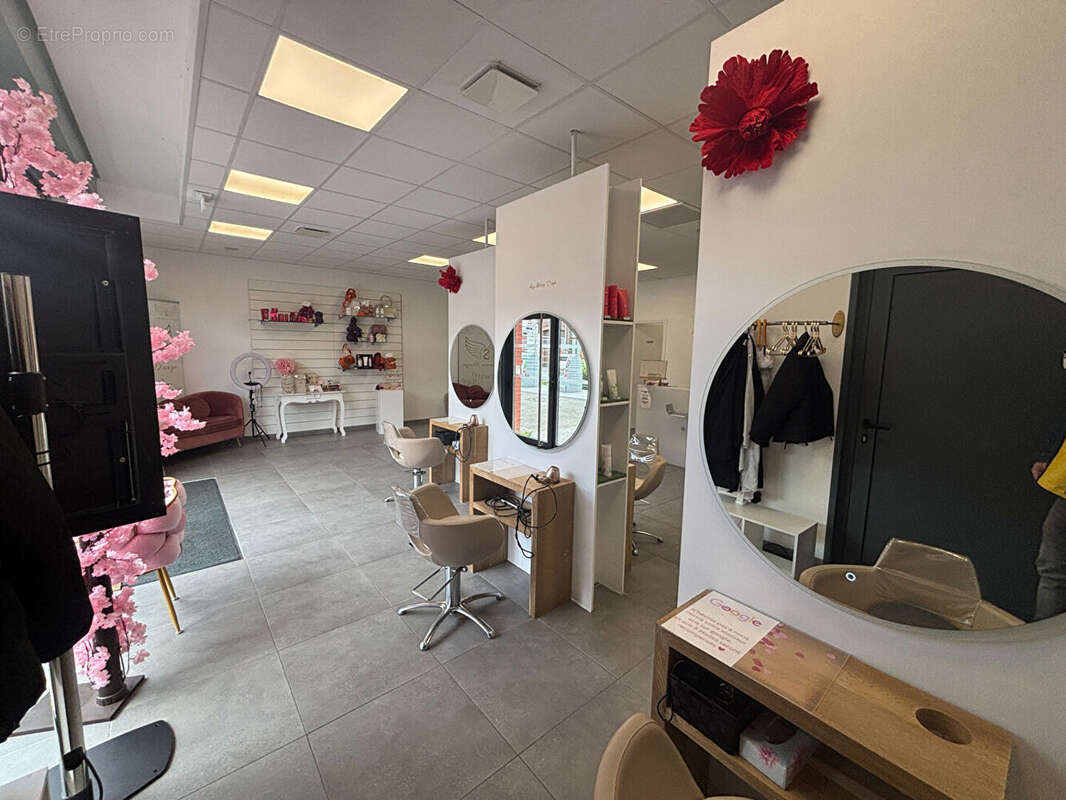 Commerce à VIEUX-CONDE