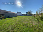 Terrain à SAINT-MALO-DE-GUERSAC