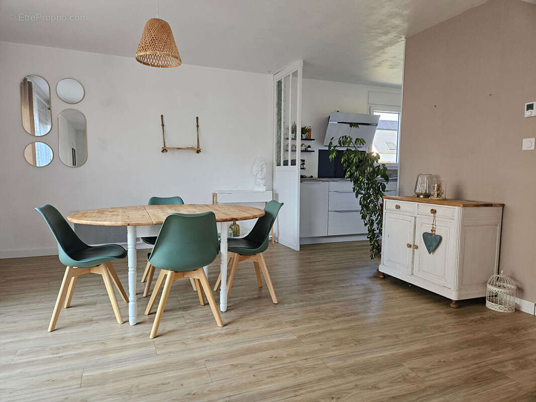 Maison à PIRE-SUR-SEICHE