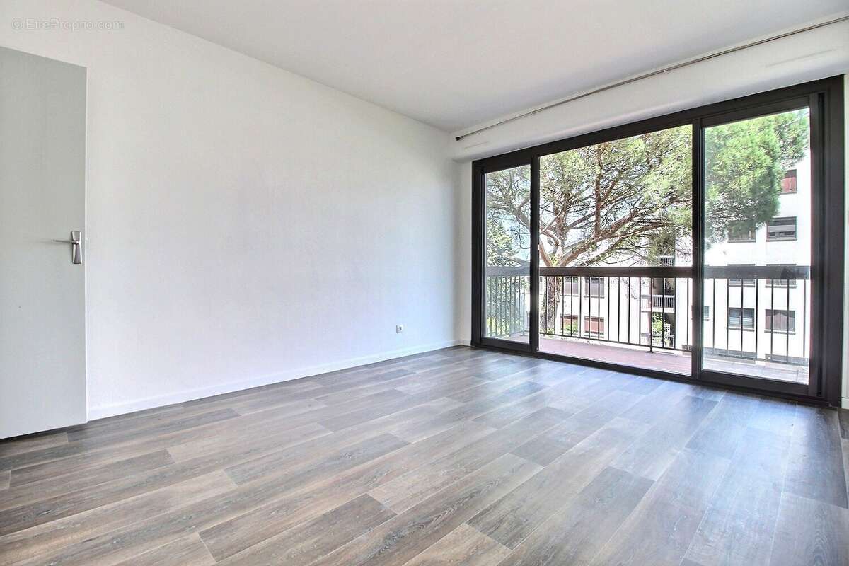 Appartement à RAMONVILLE-SAINT-AGNE