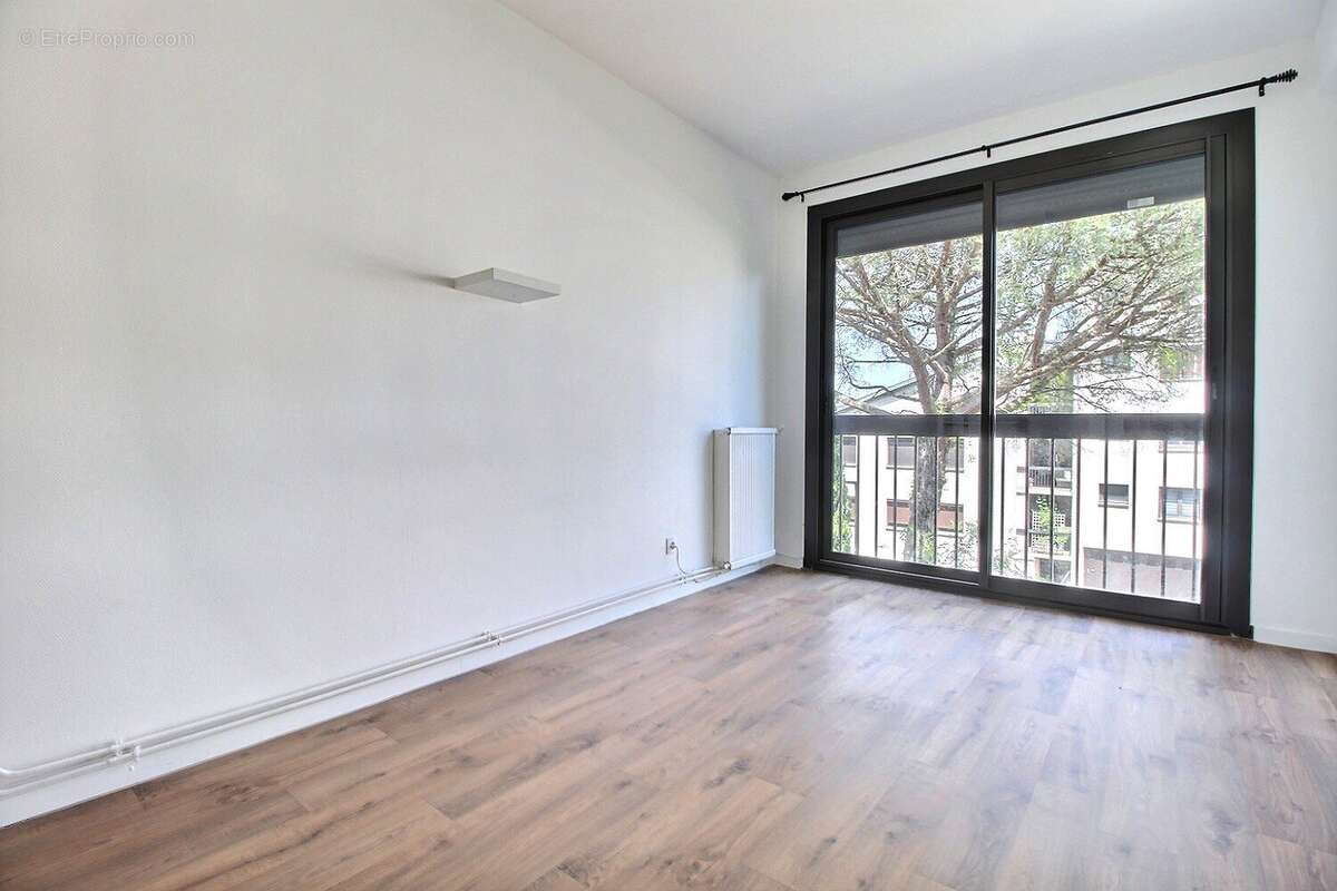 Appartement à RAMONVILLE-SAINT-AGNE