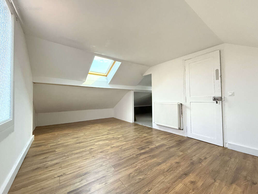 Maison à NEUILLY-PLAISANCE