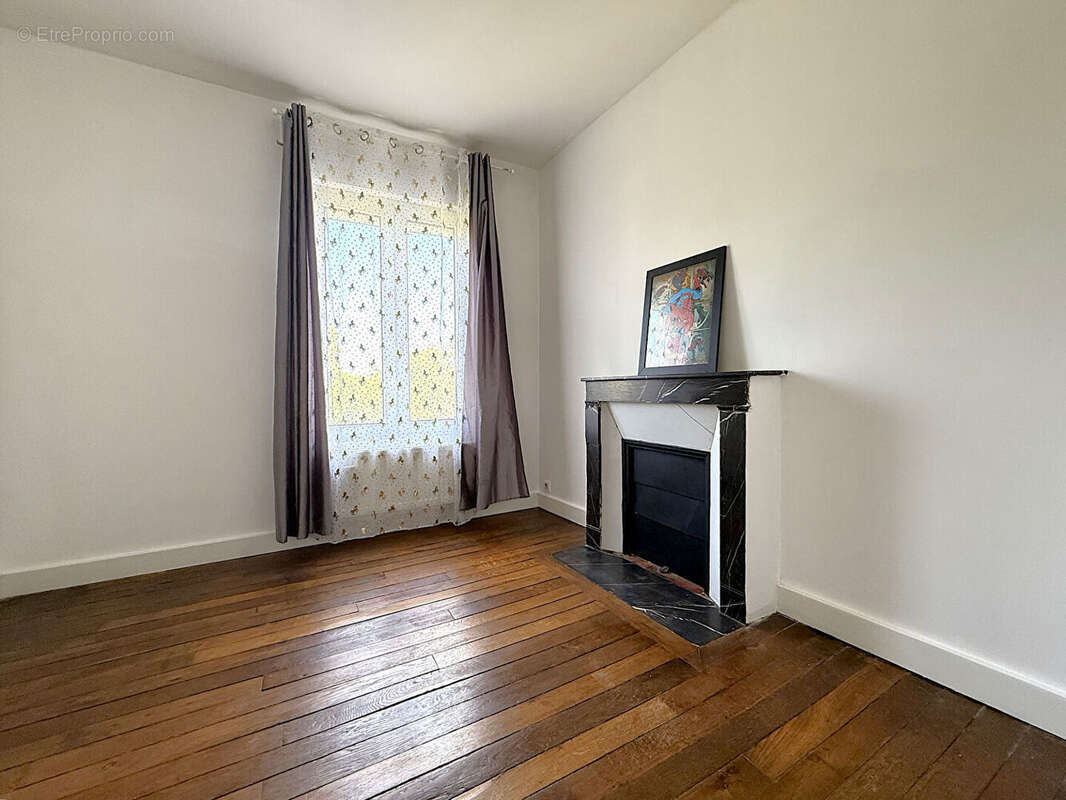 Maison à NEUILLY-PLAISANCE