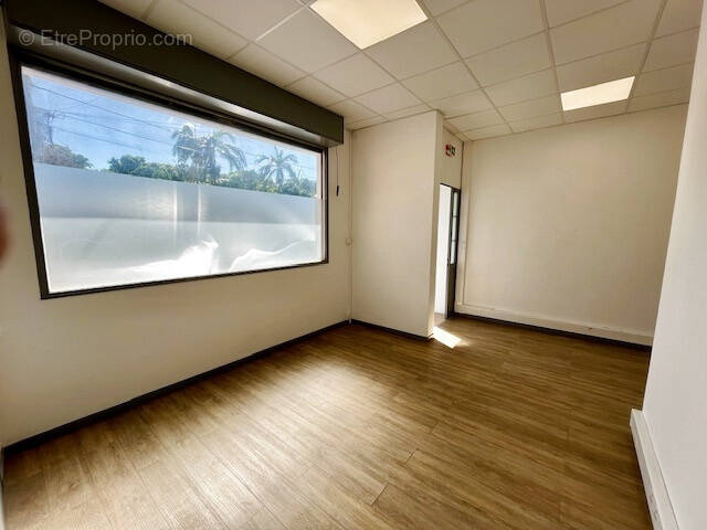 Commerce à LE TAMPON