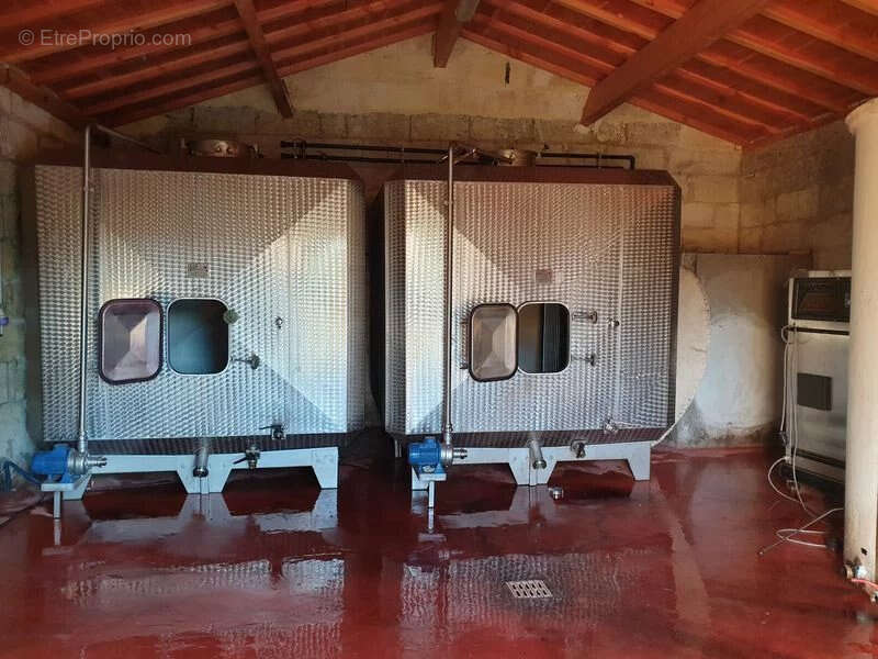 Maison à SAINT-EMILION