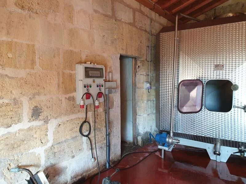 Maison à SAINT-EMILION