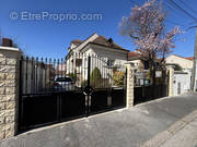 Maison à SARTROUVILLE