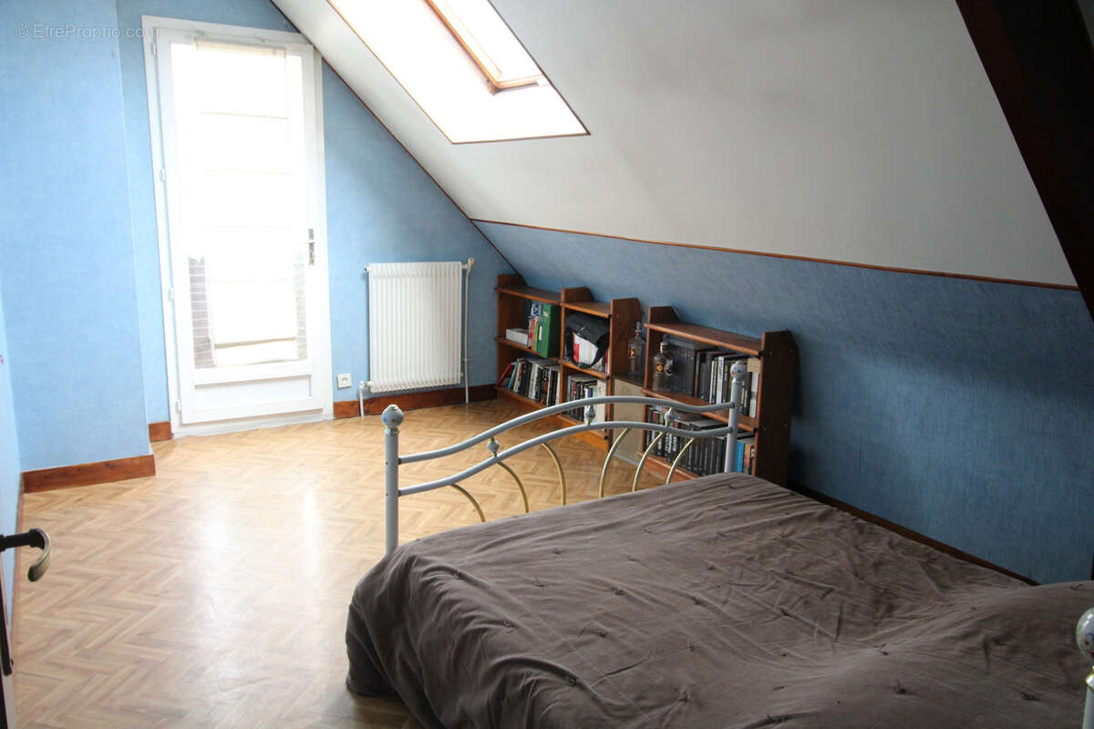 Maison à SARTROUVILLE