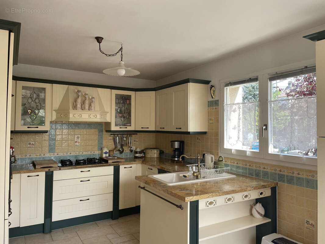 Maison à SARTROUVILLE