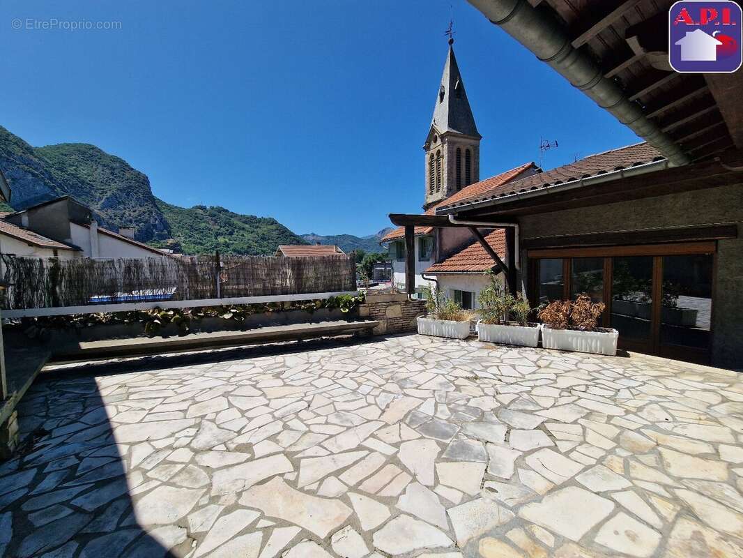 Maison à TARASCON-SUR-ARIEGE