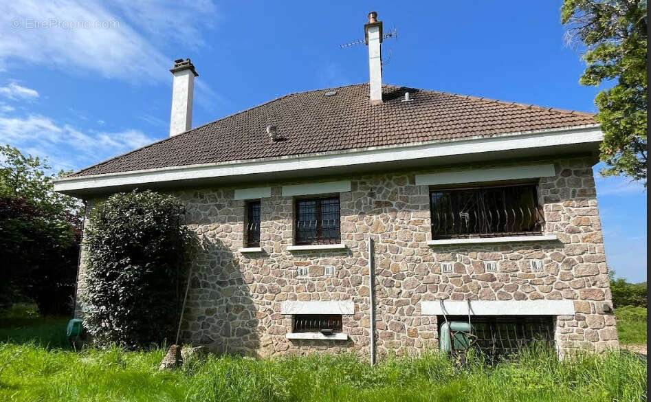 Maison à FRESSELINES