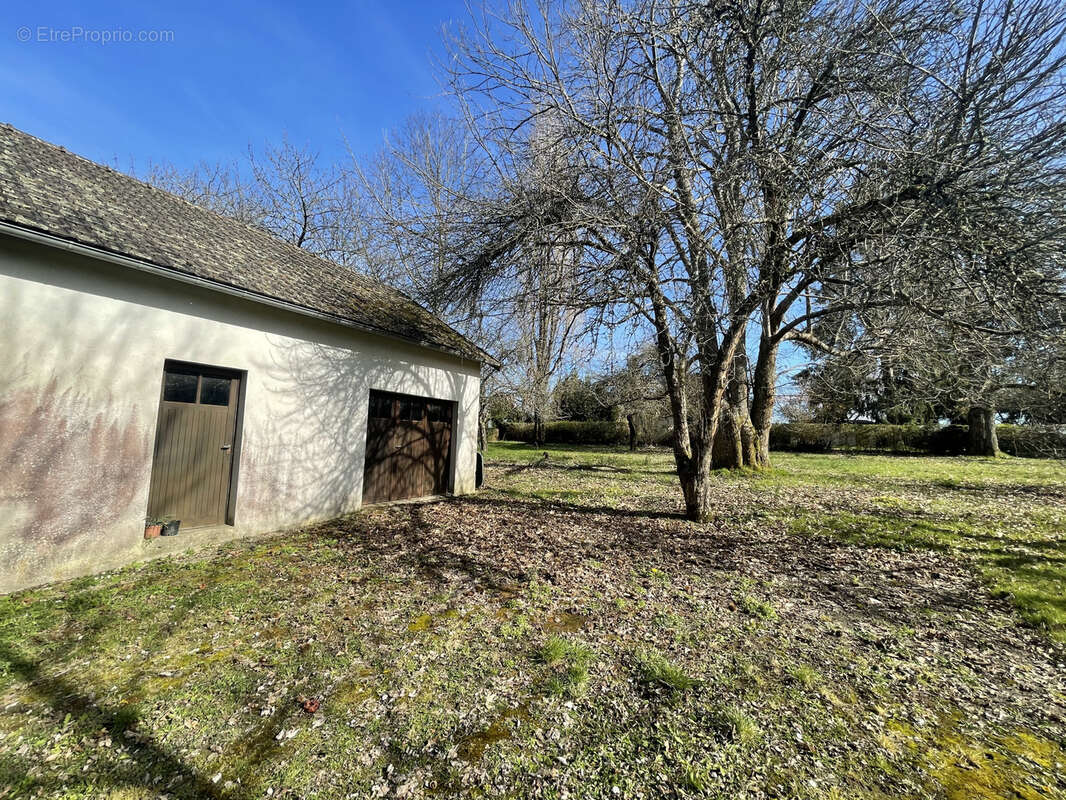 Maison à FRESSELINES