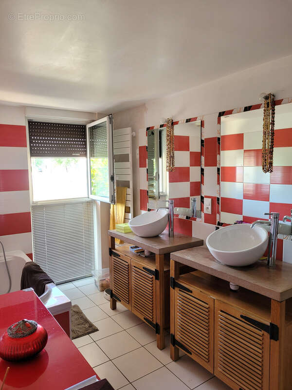 Maison à SAINT-SATURNIN