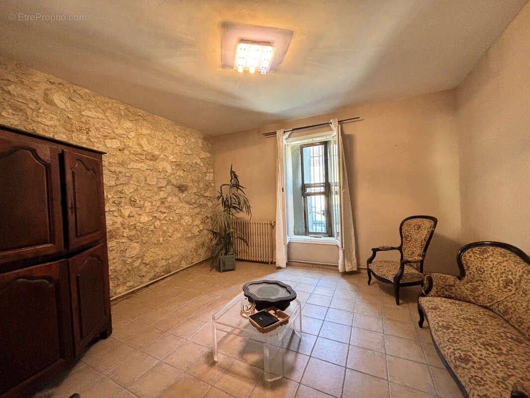 Maison à PUISSERGUIER