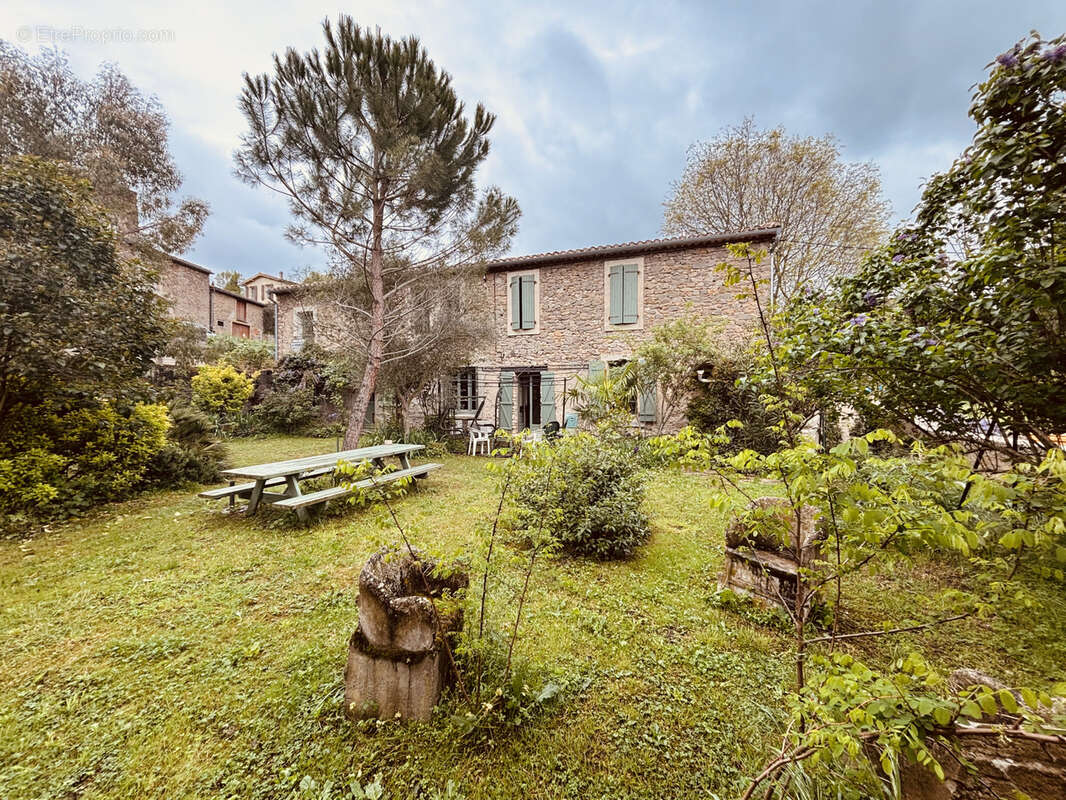 Maison à SAINT-HILAIRE