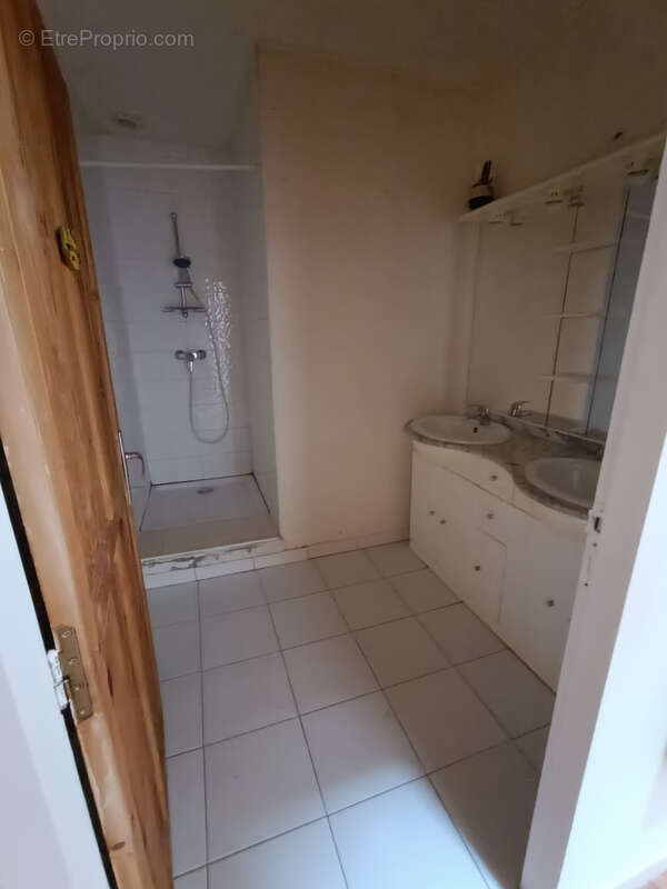 Appartement à VAISON-LA-ROMAINE