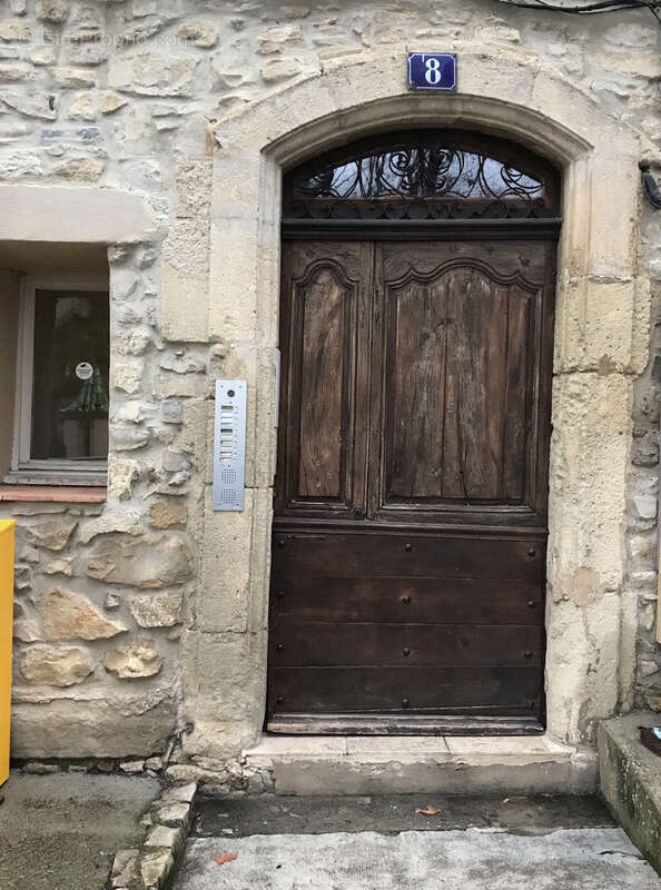 Appartement à VAISON-LA-ROMAINE