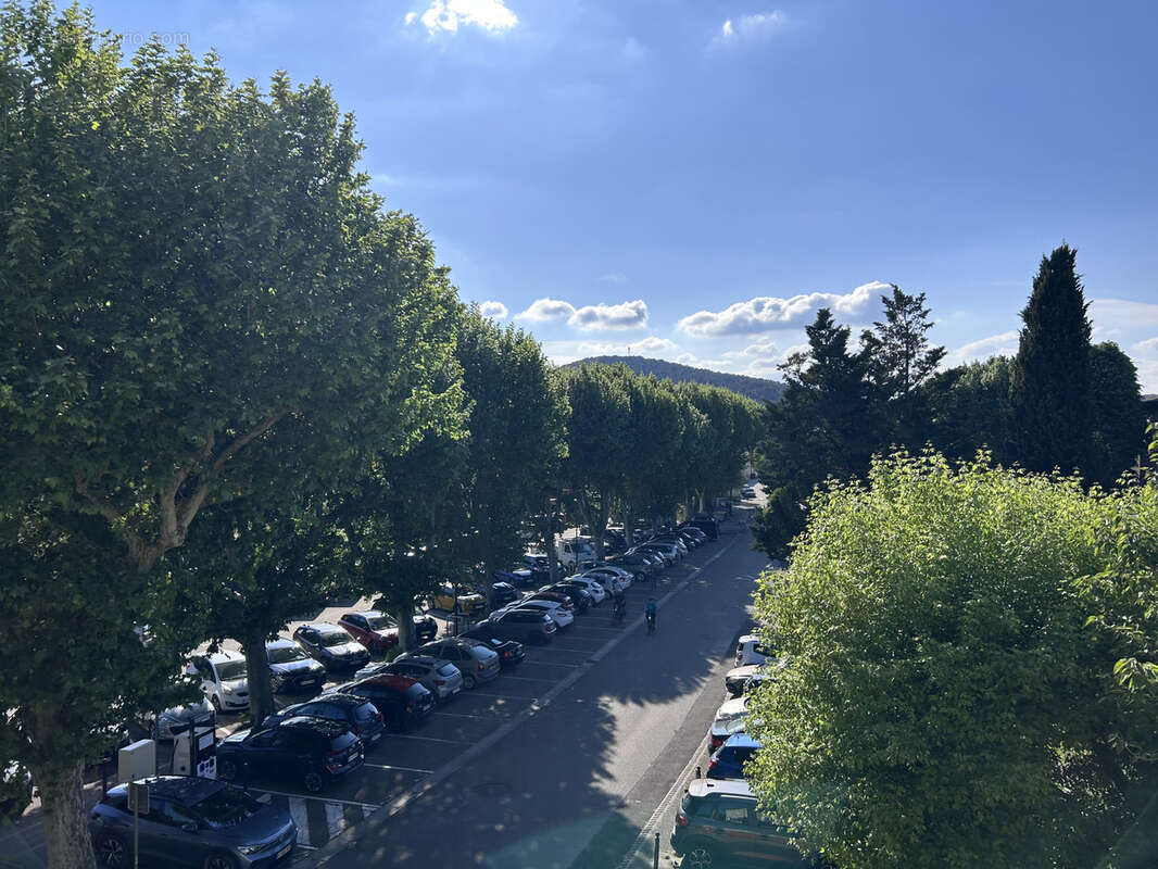 Appartement à VAISON-LA-ROMAINE