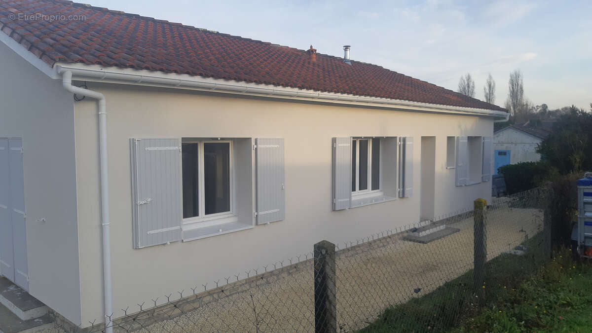 Maison à SAINT-SULPICE-DE-ROYAN