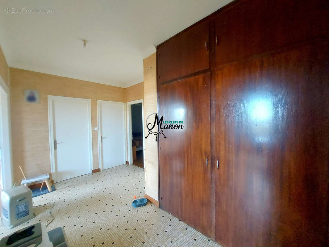 Maison à BESSINES-SUR-GARTEMPE