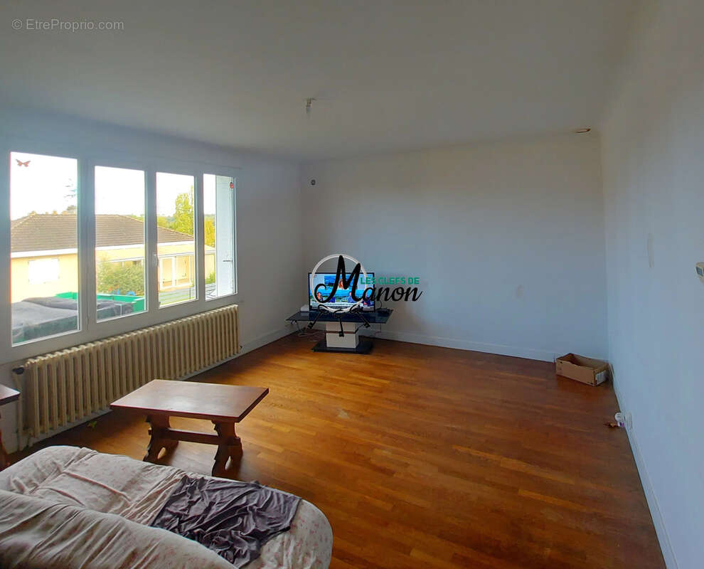 Maison à BESSINES-SUR-GARTEMPE