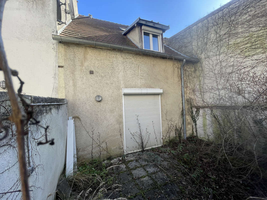 Maison à PONT-SAINTE-MAXENCE