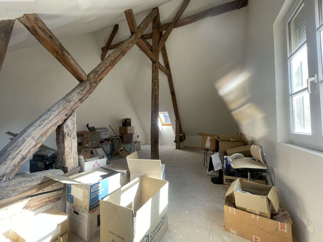 Maison à PONT-SAINTE-MAXENCE