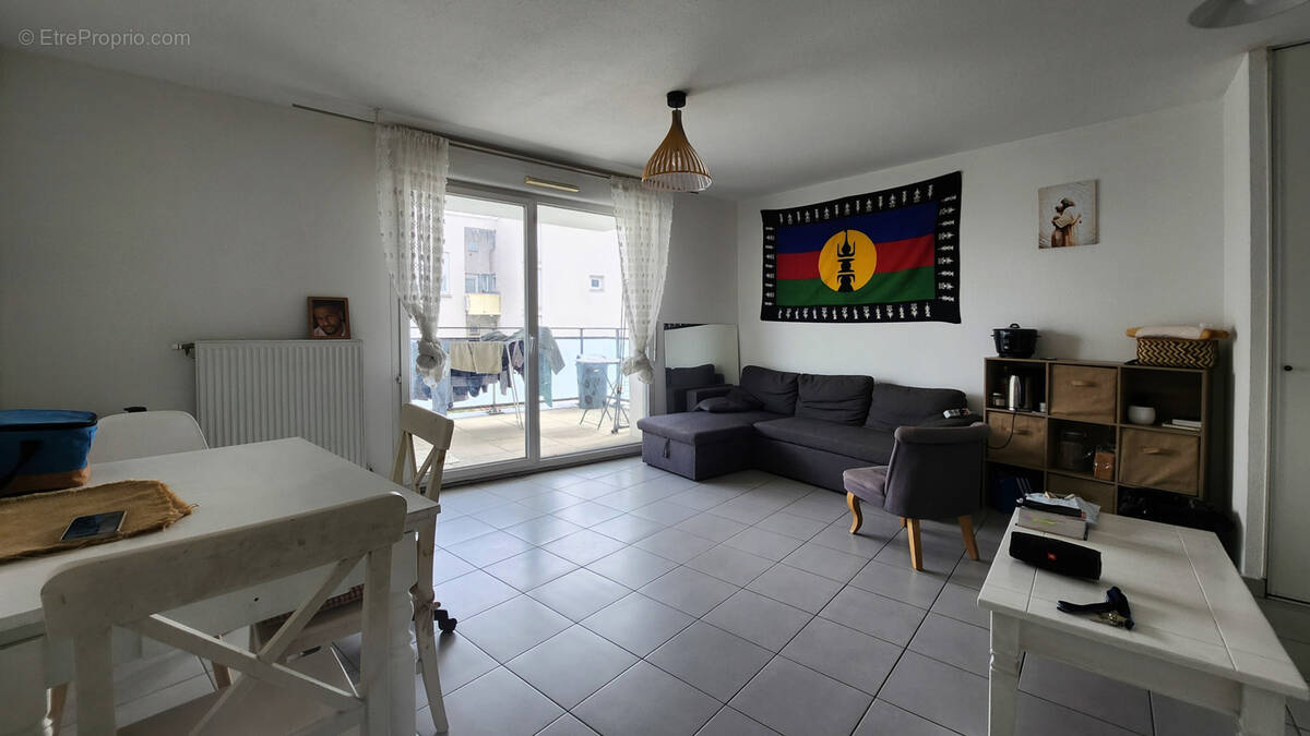 Appartement à BRON