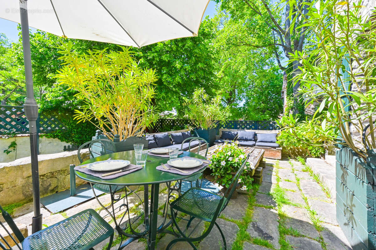 Maison à SAINT-MAUR-DES-FOSSES