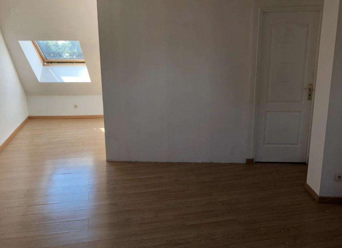 Appartement à OULLINS