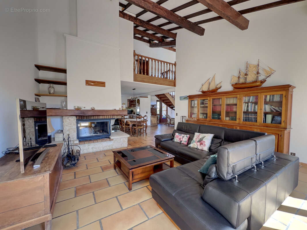 Maison à SAUSSET-LES-PINS