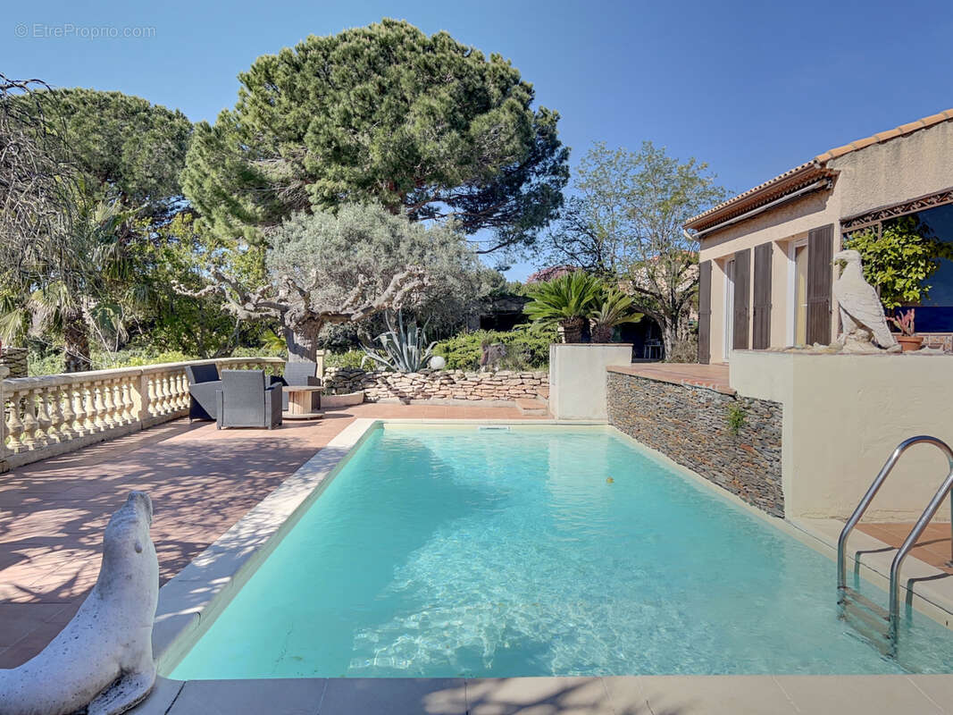 Maison à SAUSSET-LES-PINS