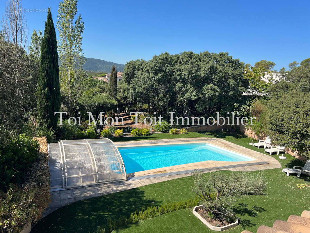 Maison à SAINT-JEAN-DE-CRIEULON